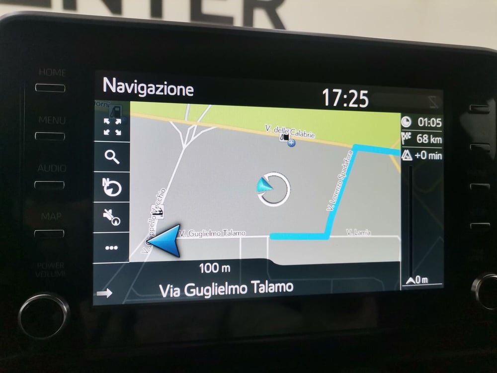 Toyota Toyota C-HR usata a Salerno (14)
