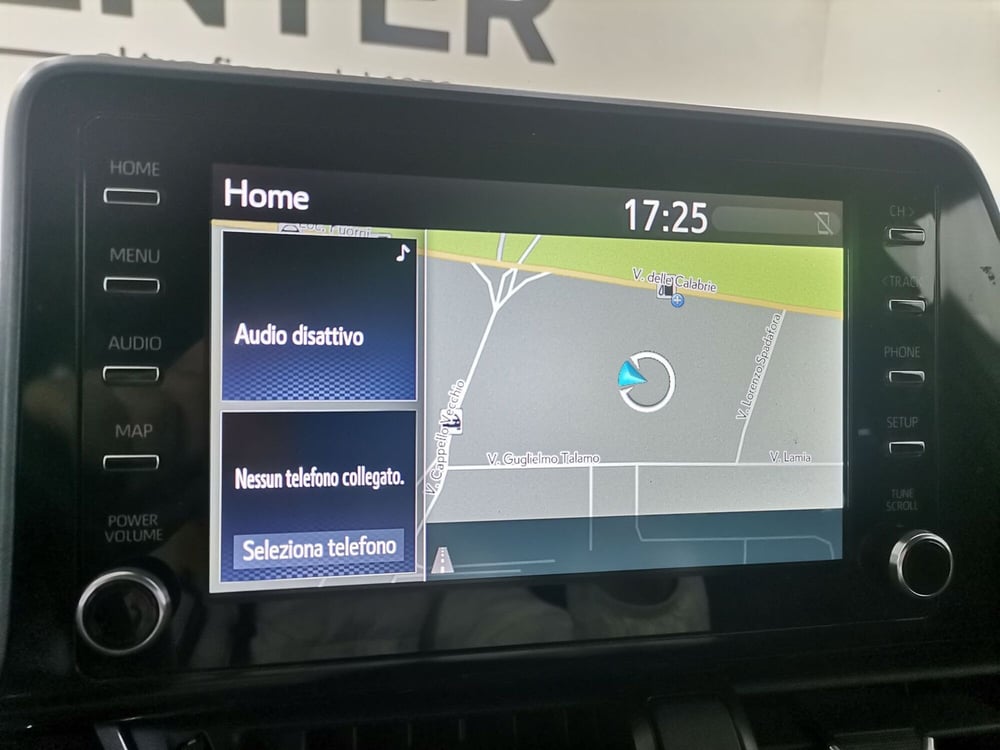 Toyota Toyota C-HR usata a Salerno (15)