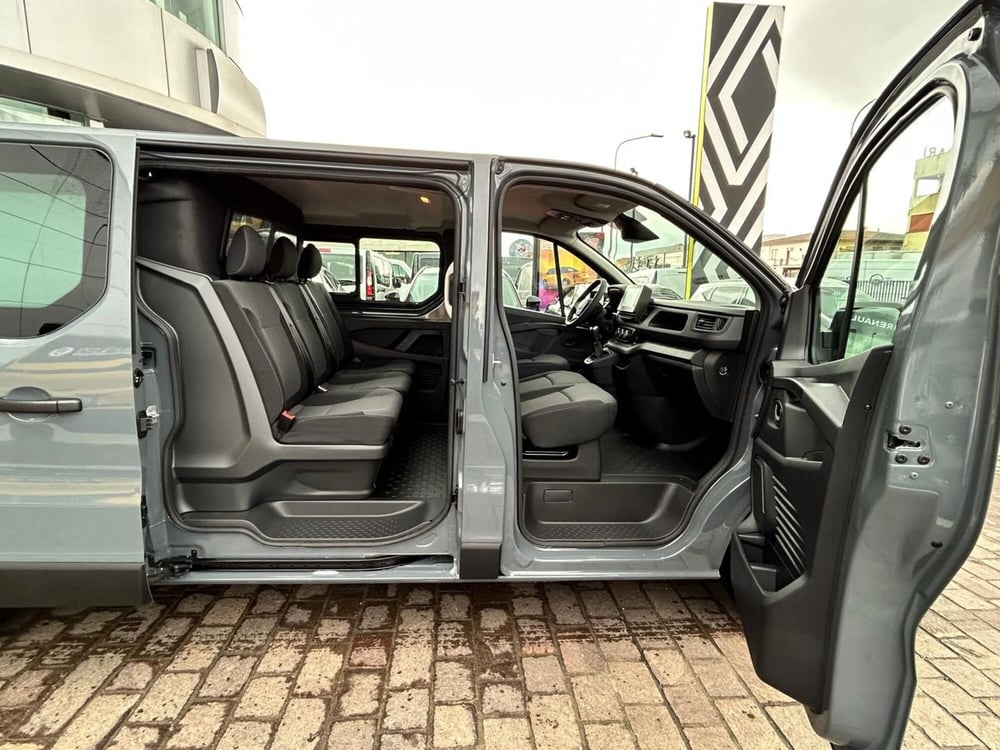 Renault Trafic Furgone nuova a Treviso (9)