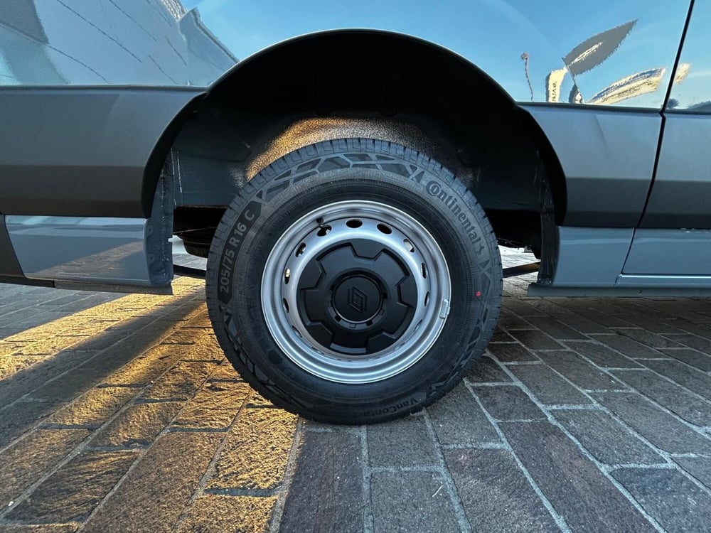 Renault Master Furgone nuova a Treviso (9)