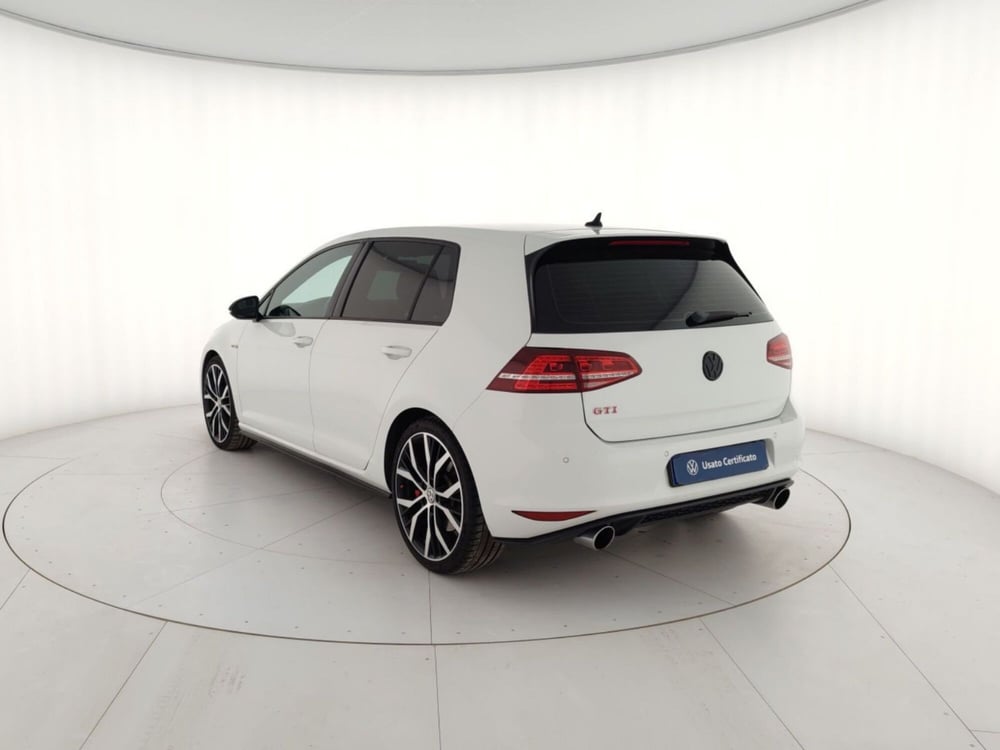 Volkswagen Golf usata a Massa-Carrara (2)