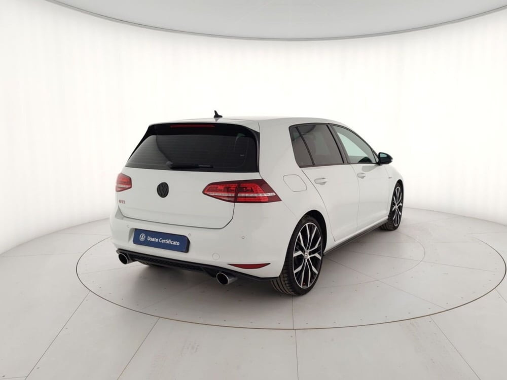 Volkswagen Golf usata a Massa-Carrara (3)