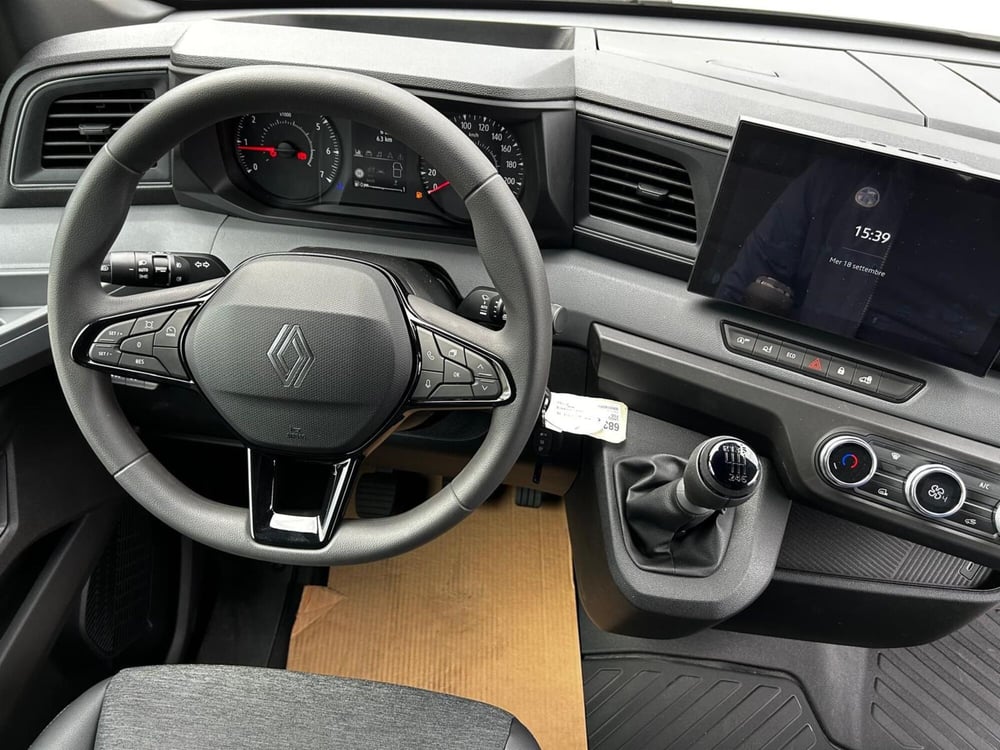 Renault Master Furgone nuova a Treviso (11)
