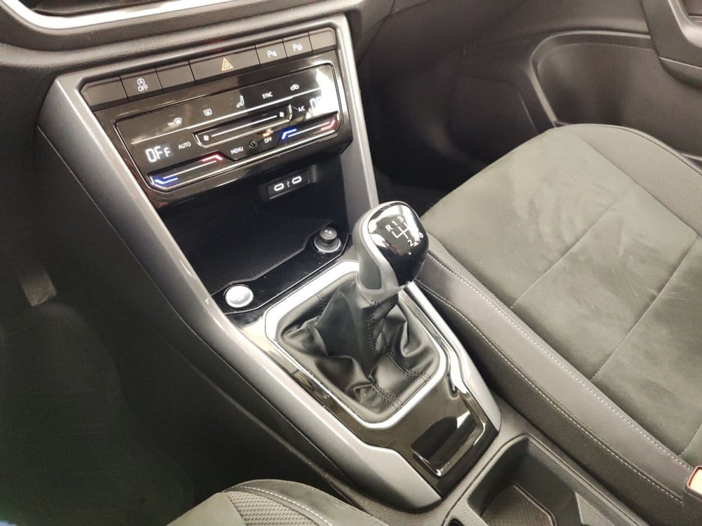 Volkswagen T-Roc usata a Massa-Carrara (11)