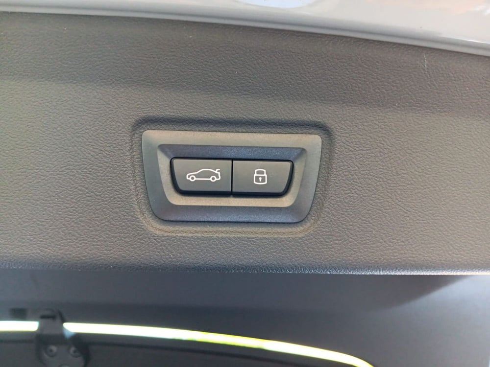 BMW i4 usata a Asti (14)