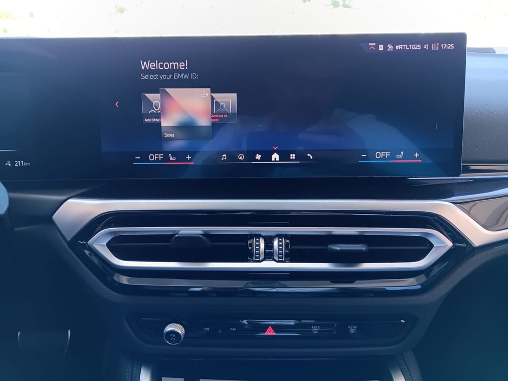 BMW i4 usata a Asti (17)