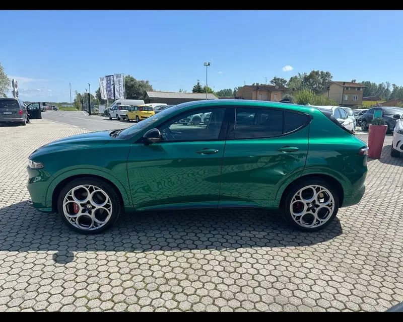 Alfa Romeo Tonale nuova a Lucca (4)