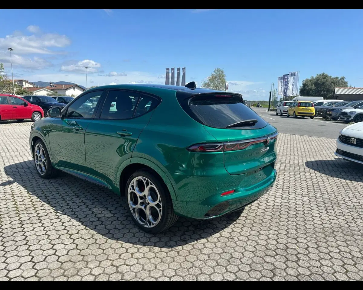 Alfa Romeo Tonale nuova a Lucca (5)