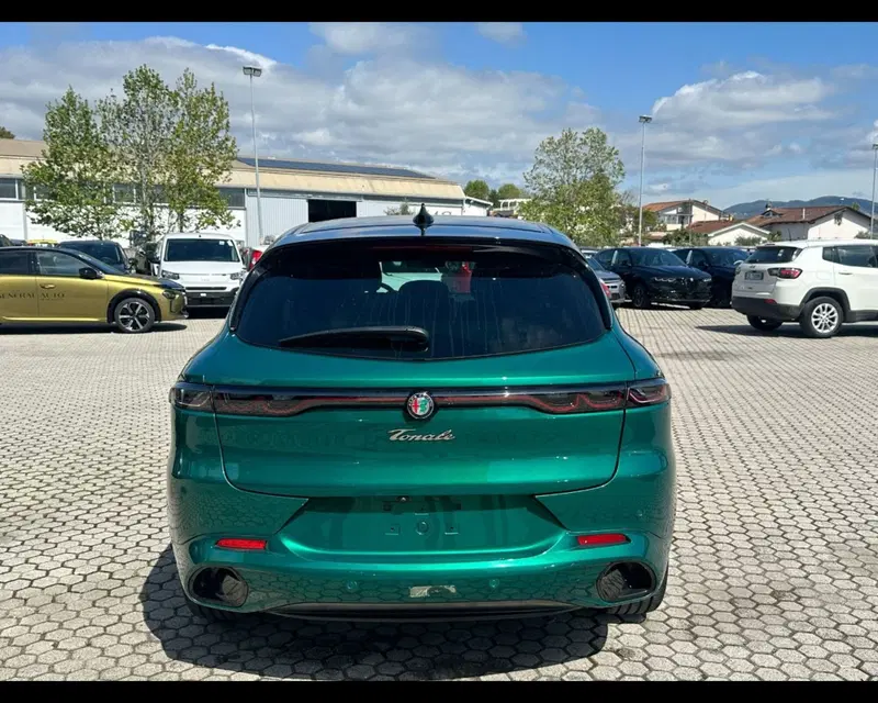 Alfa Romeo Tonale nuova a Lucca (6)