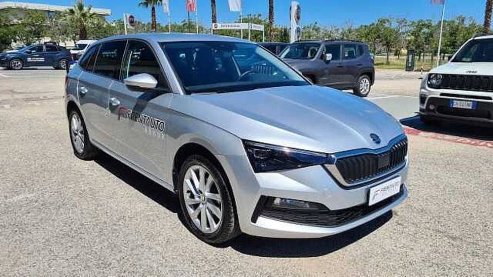 Skoda Scala usata a Ancona (4)