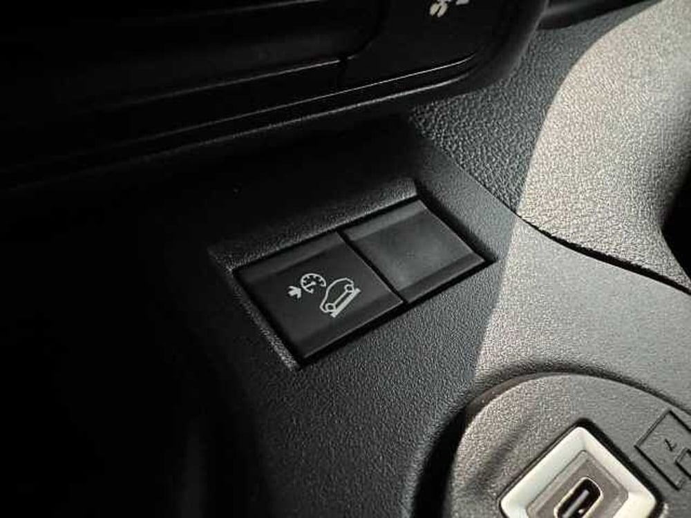 Citroen Berlingo nuova a Brescia (18)
