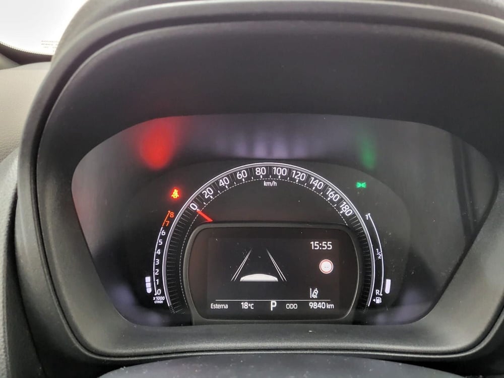 Toyota Aygo X usata a Catanzaro (10)