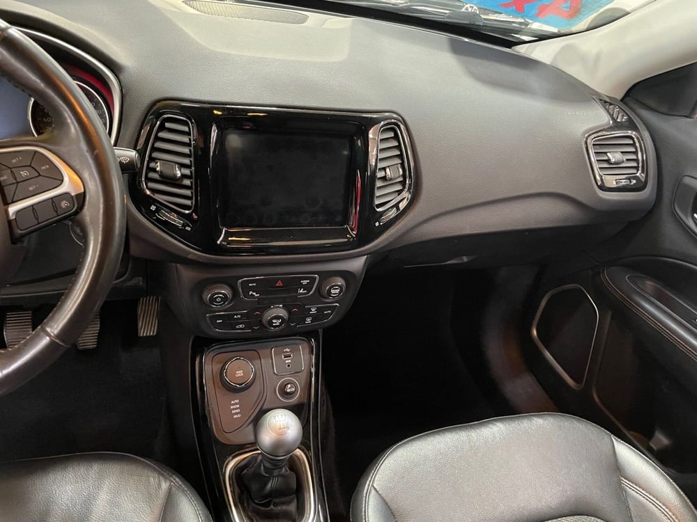 Jeep Compass usata a Lucca (10)
