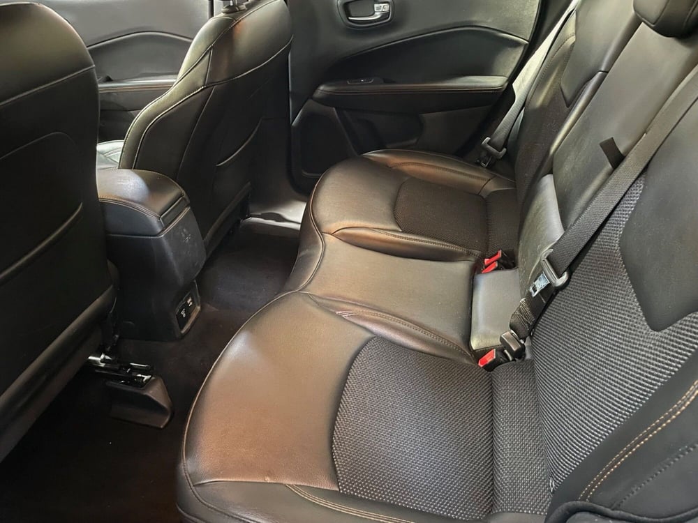 Jeep Compass usata a Lucca (9)