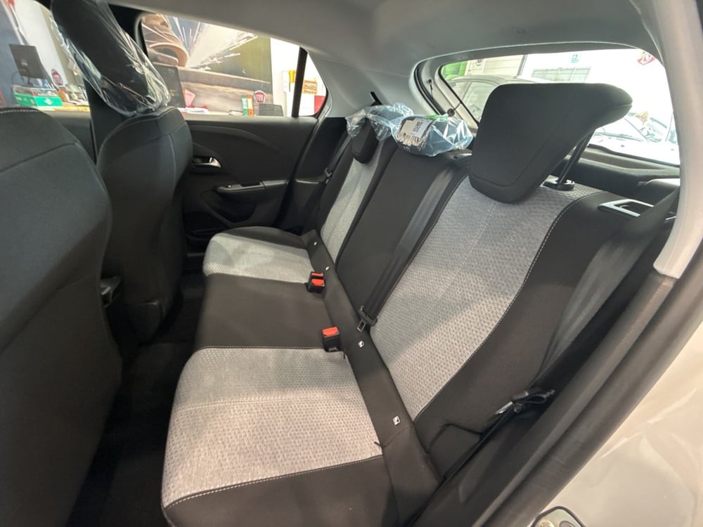 Opel Corsa nuova a Palermo (4)