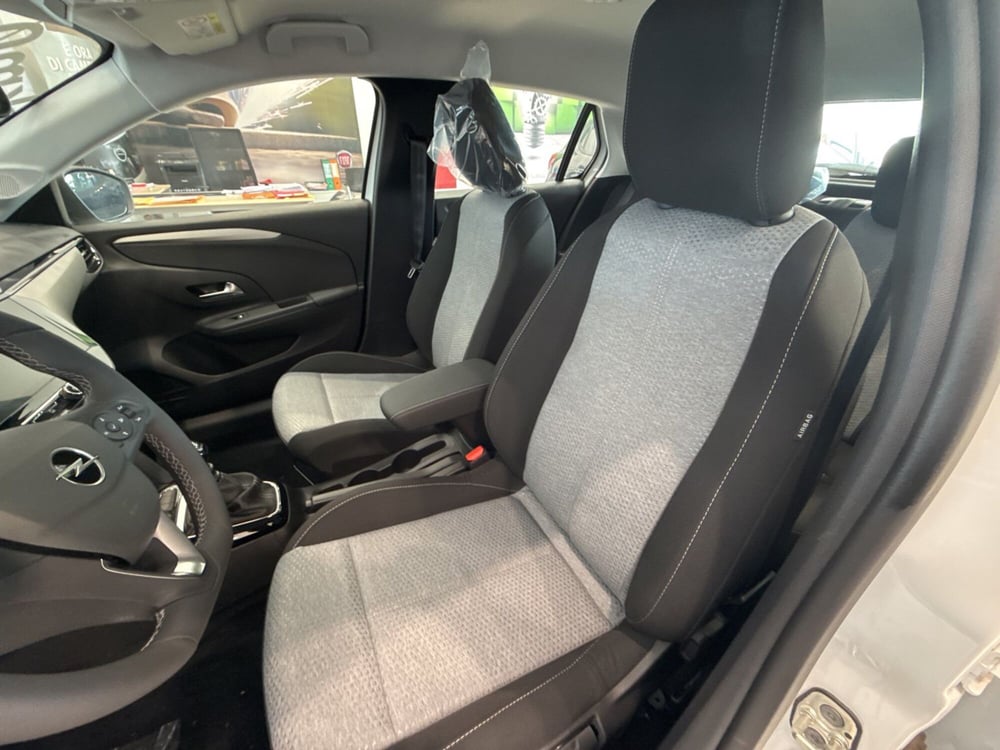 Opel Corsa nuova a Palermo (5)