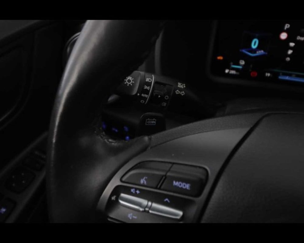Hyundai Kona usata a Bologna (18)