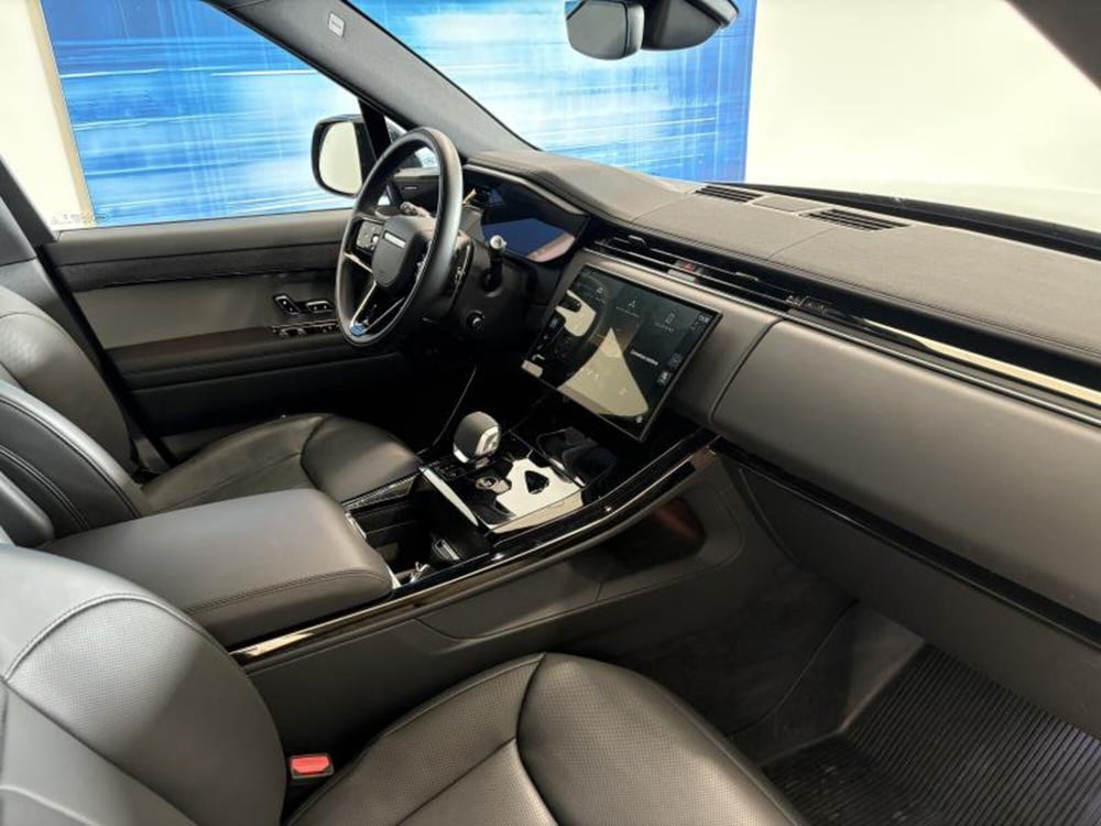 Land Rover Range Rover Sport usata a Venezia (7)