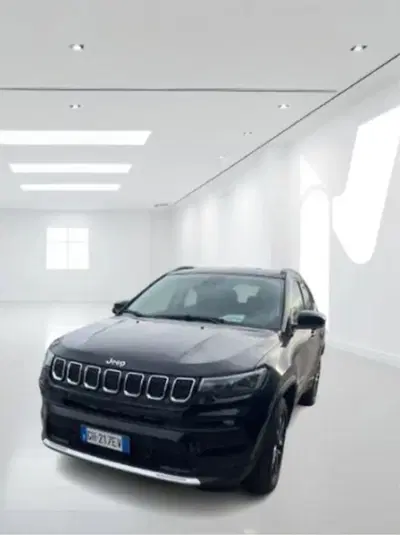 Jeep Compass 1.3 T4 190CV PHEV AT6 4xe Limited nuova a Latina