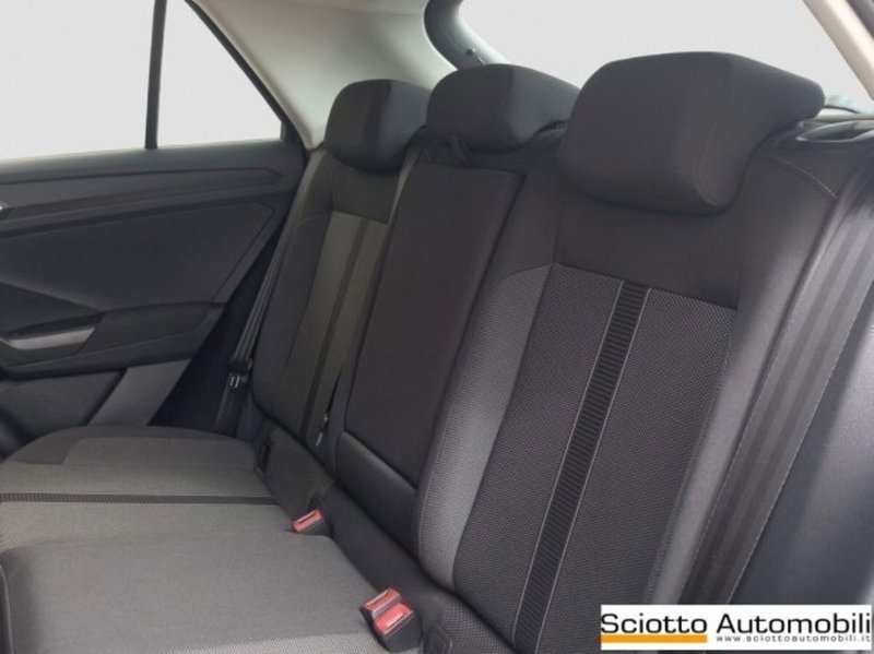 Volkswagen T-Roc usata a Messina (13)