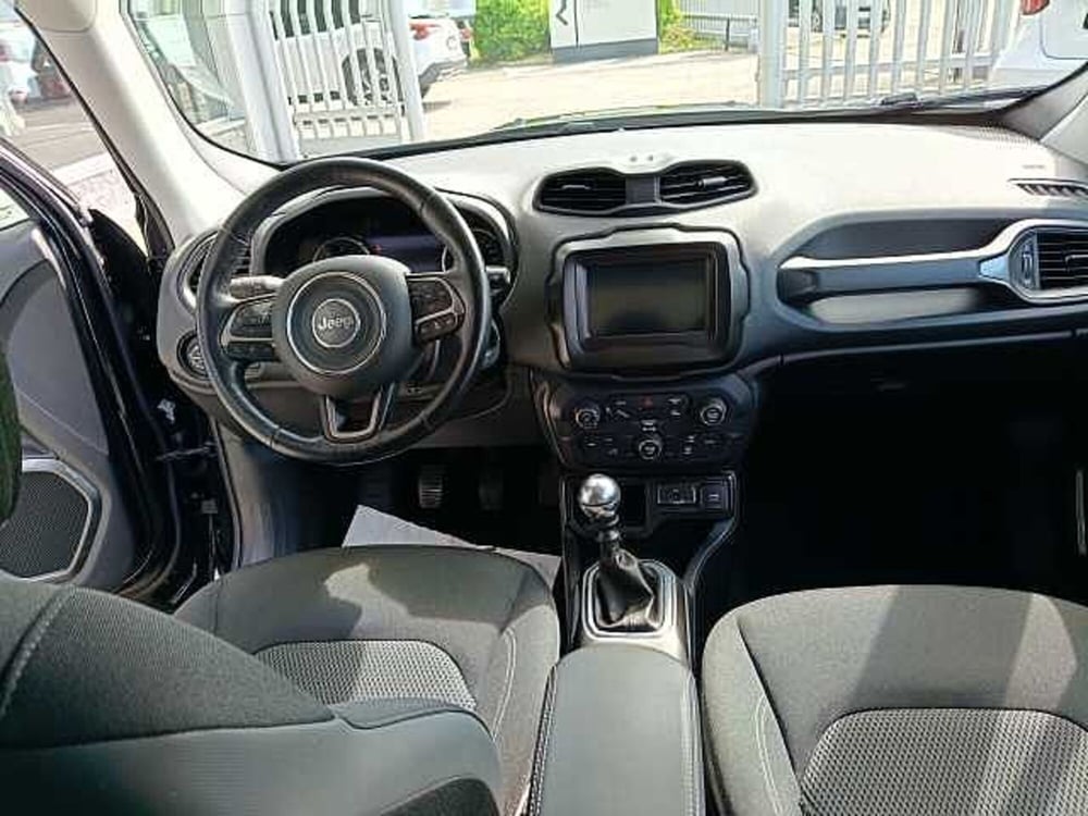 Jeep Renegade usata a Milano (12)