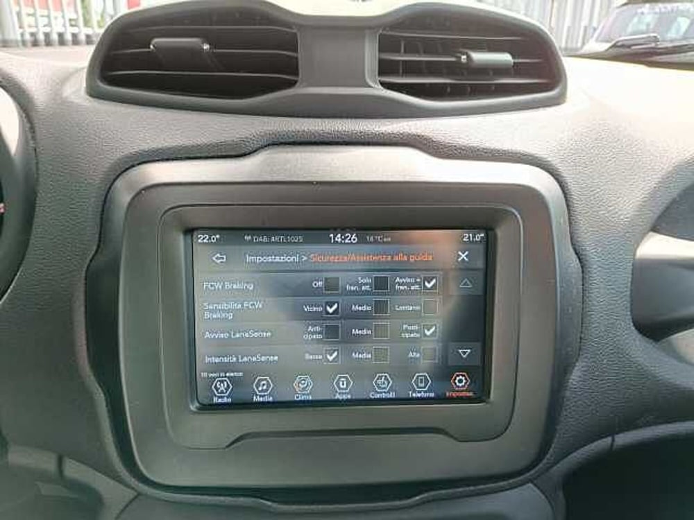 Jeep Renegade usata a Milano (20)