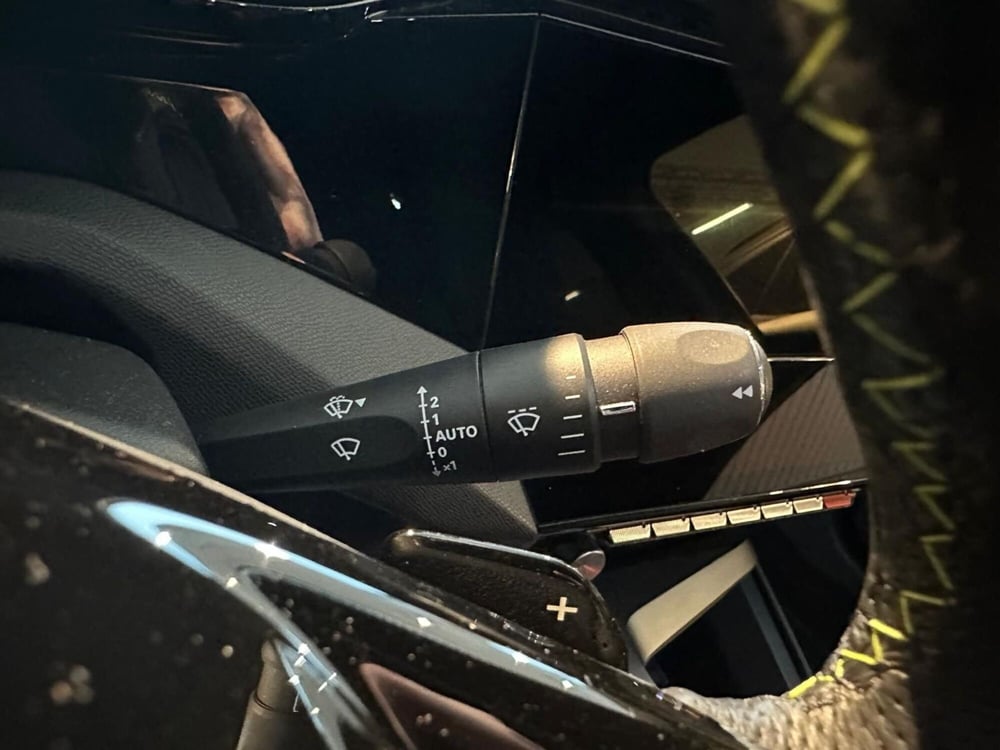 Peugeot 408 usata a Milano (11)