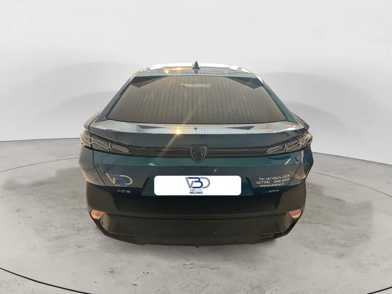 Peugeot 408 usata a Milano (4)