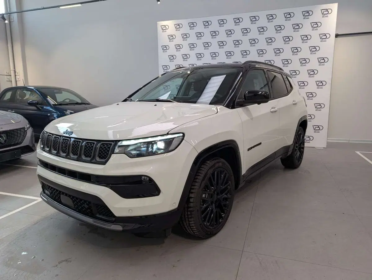 Jeep Compass nuova a Milano