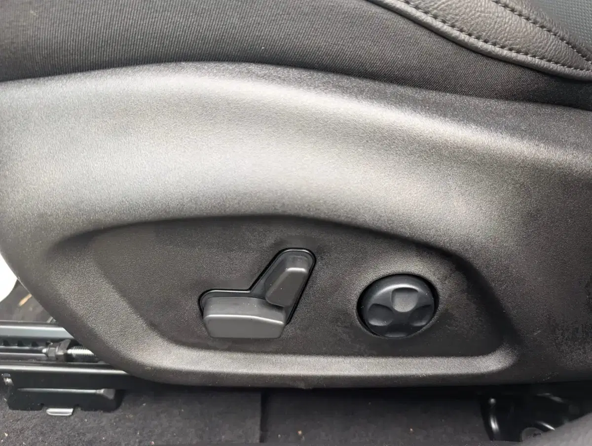 Jeep Compass nuova a Milano (10)