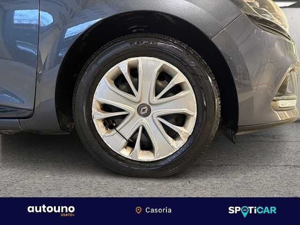 Renault Clio usata a Napoli (10)