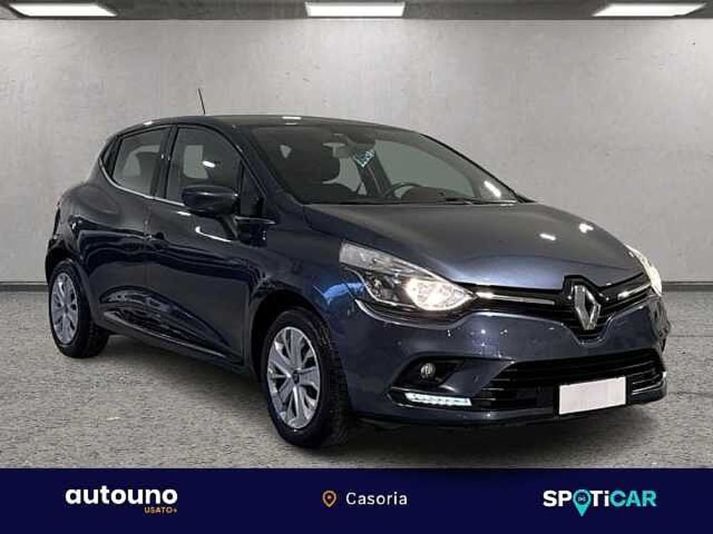 Renault Clio usata a Napoli (7)
