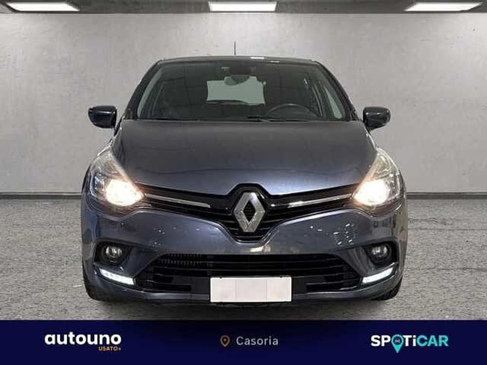 Renault Clio usata a Napoli (8)