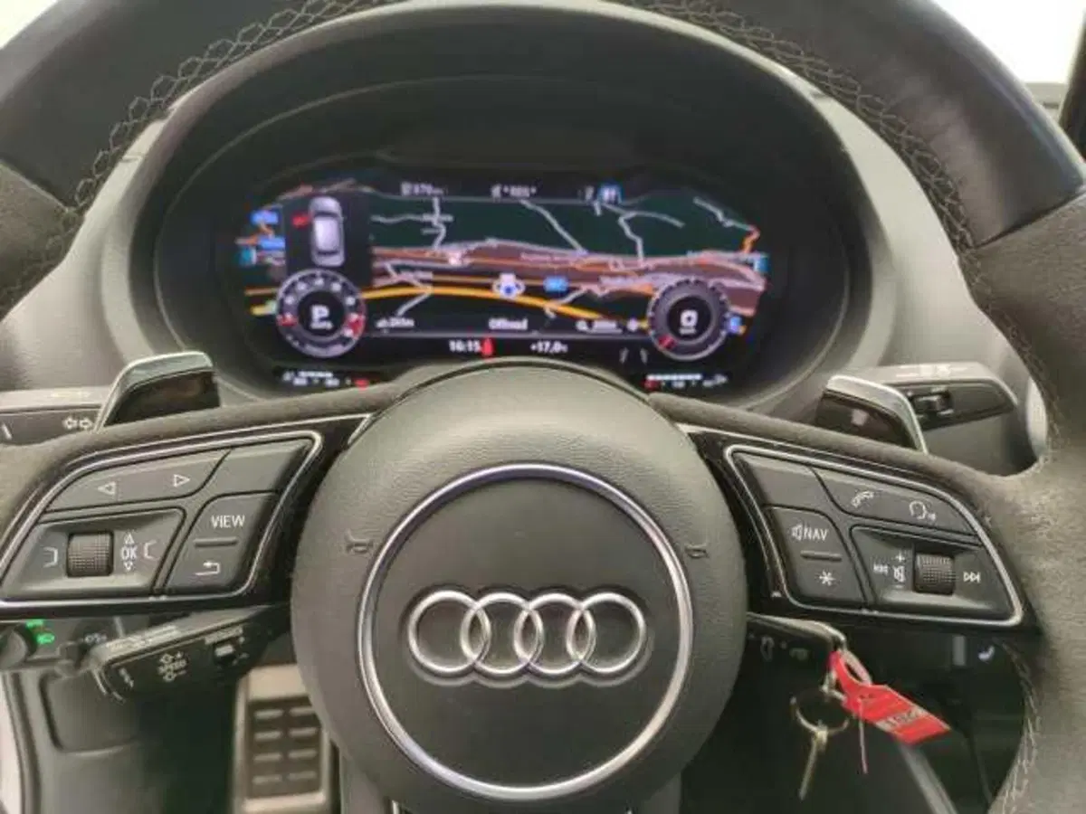 Audi RS 3 Sportback usata a Avellino (16)