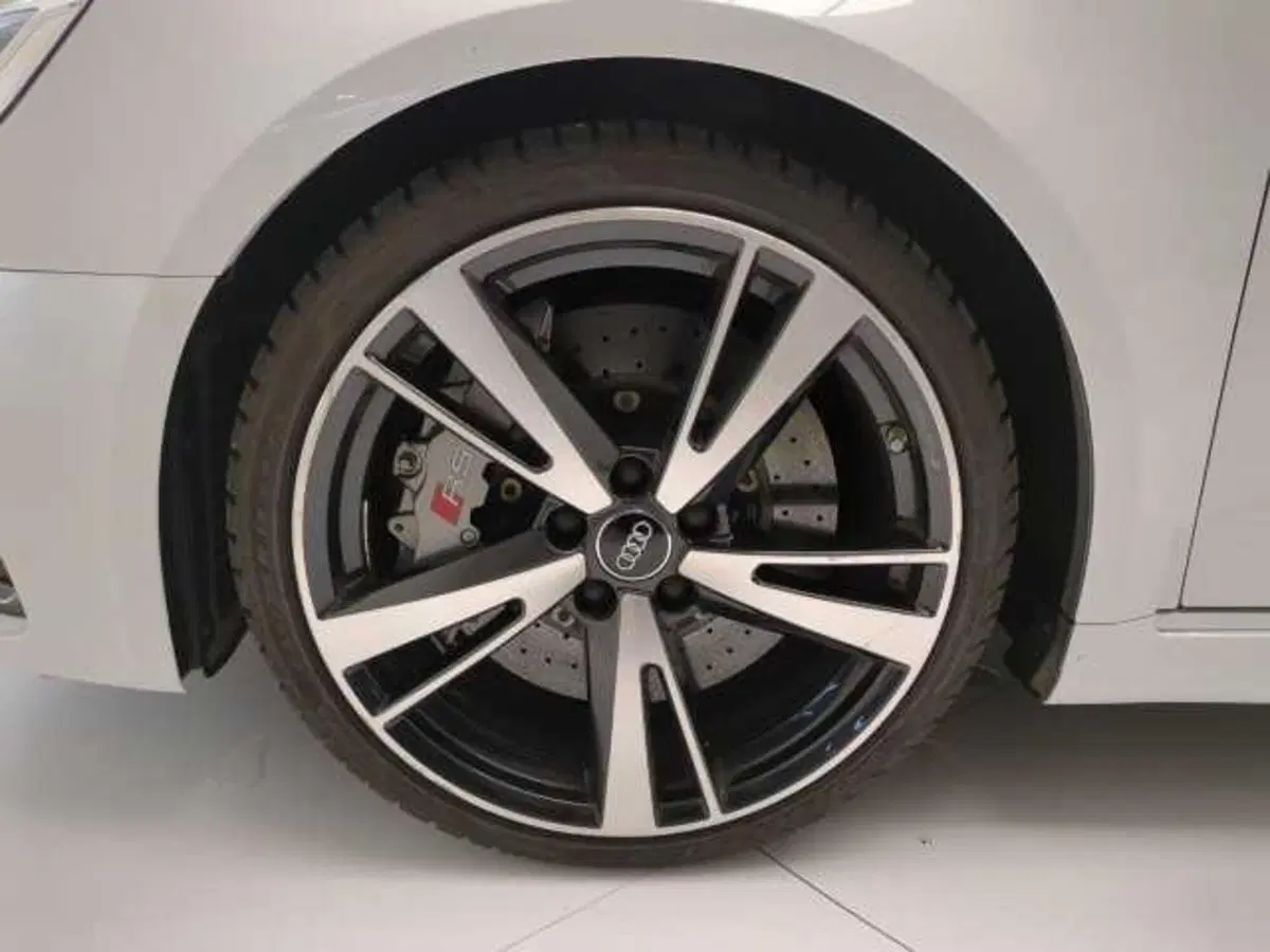 Audi RS 3 Sportback usata a Avellino (9)