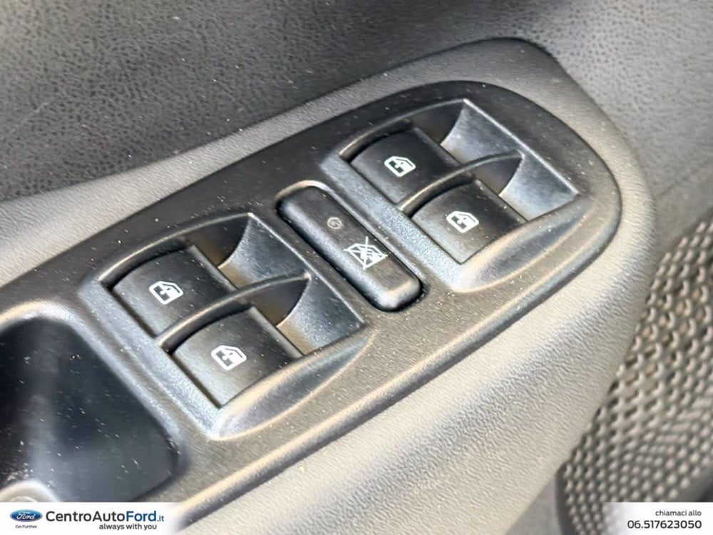 Fiat 500L usata a Roma (19)