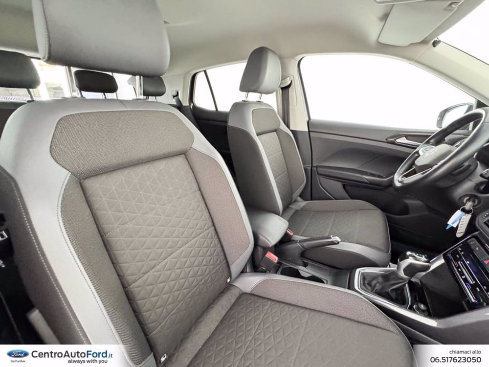 Volkswagen T-Cross usata a Roma (7)