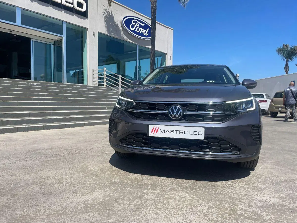 Volkswagen Taigo usata a Lecce (6)