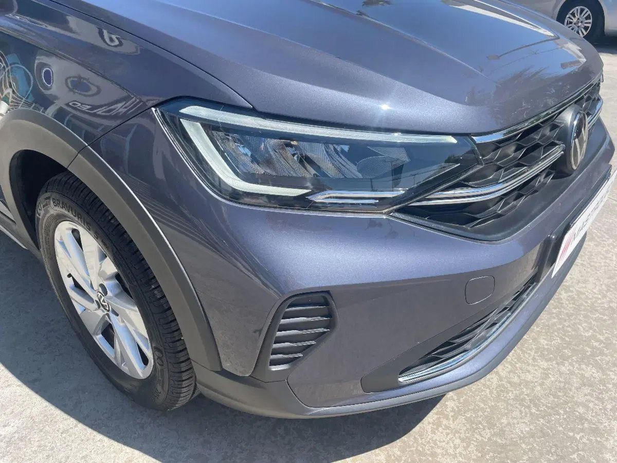 Volkswagen Taigo usata a Lecce (9)