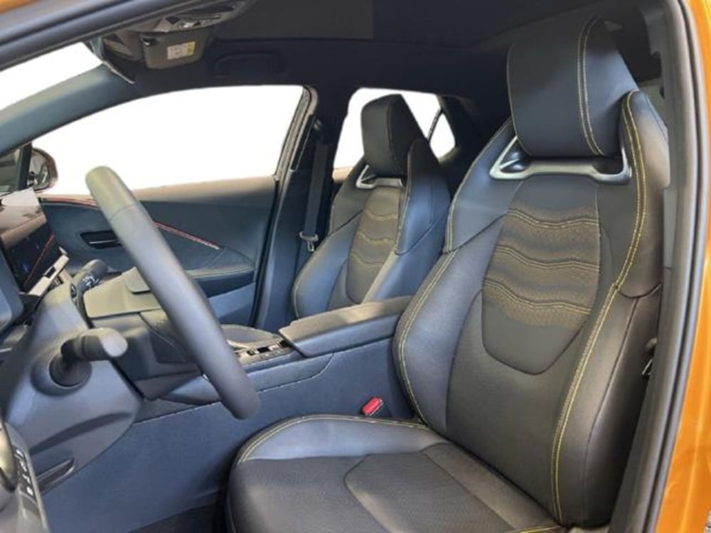 Toyota Toyota C-HR usata a Vercelli (12)