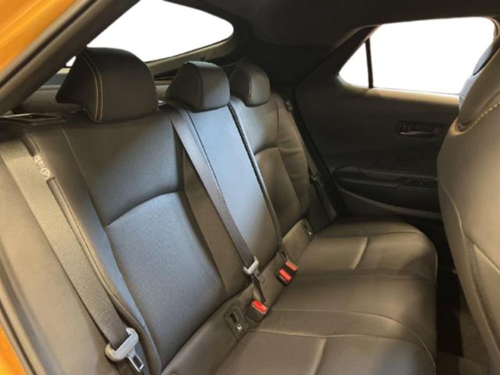 Toyota Toyota C-HR usata a Vercelli (8)