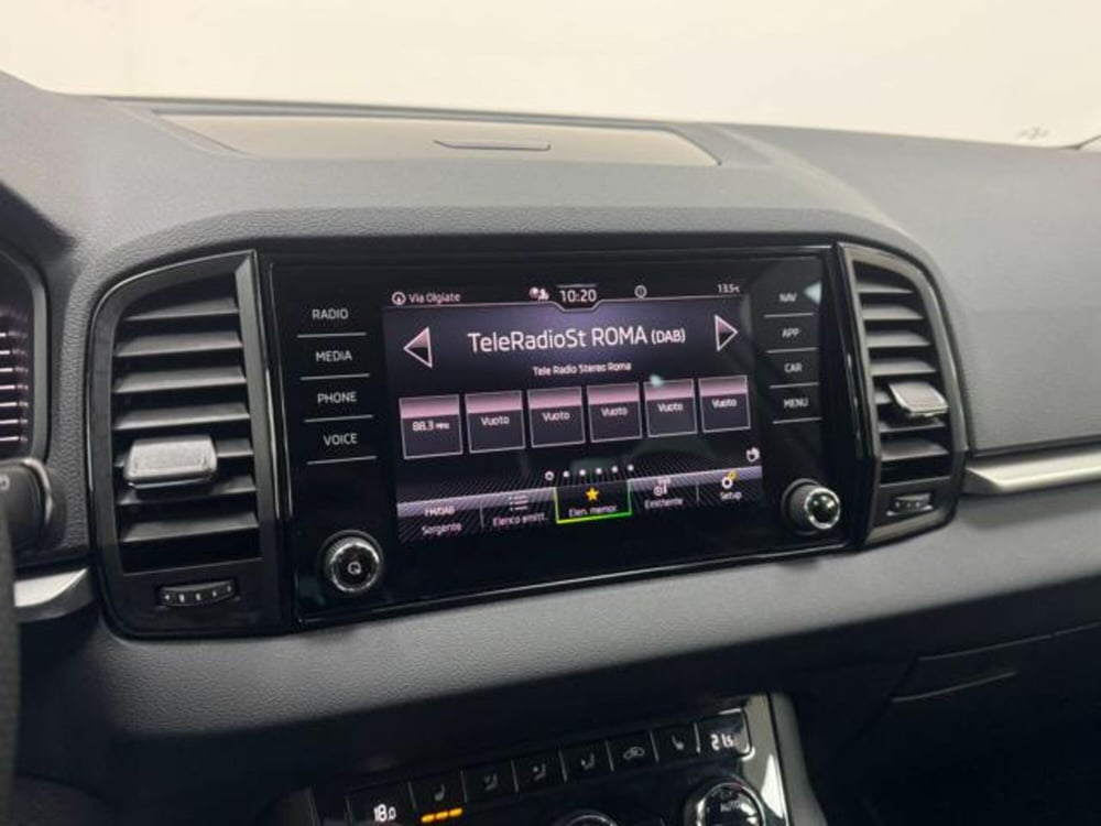 Skoda Karoq usata a Como (13)
