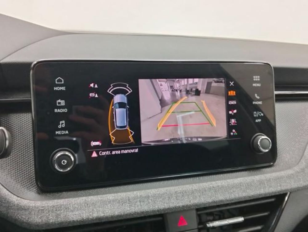 Skoda Kamiq usata a Como (14)