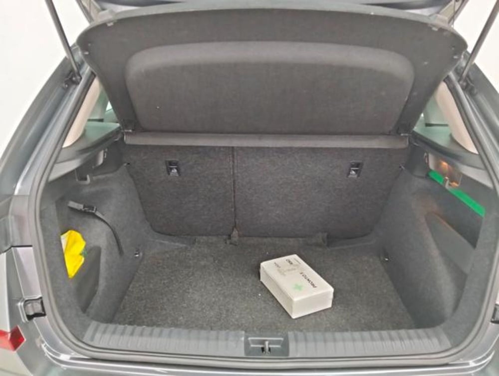 Skoda Kamiq usata a Como (16)
