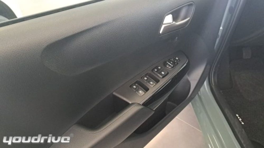Kia Picanto usata a Napoli (12)