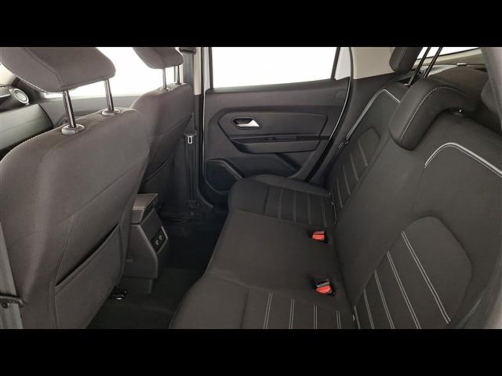 Dacia Duster usata a Milano (11)