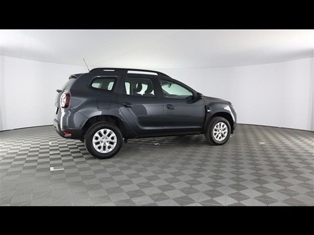 Dacia Duster usata a Piacenza (7)
