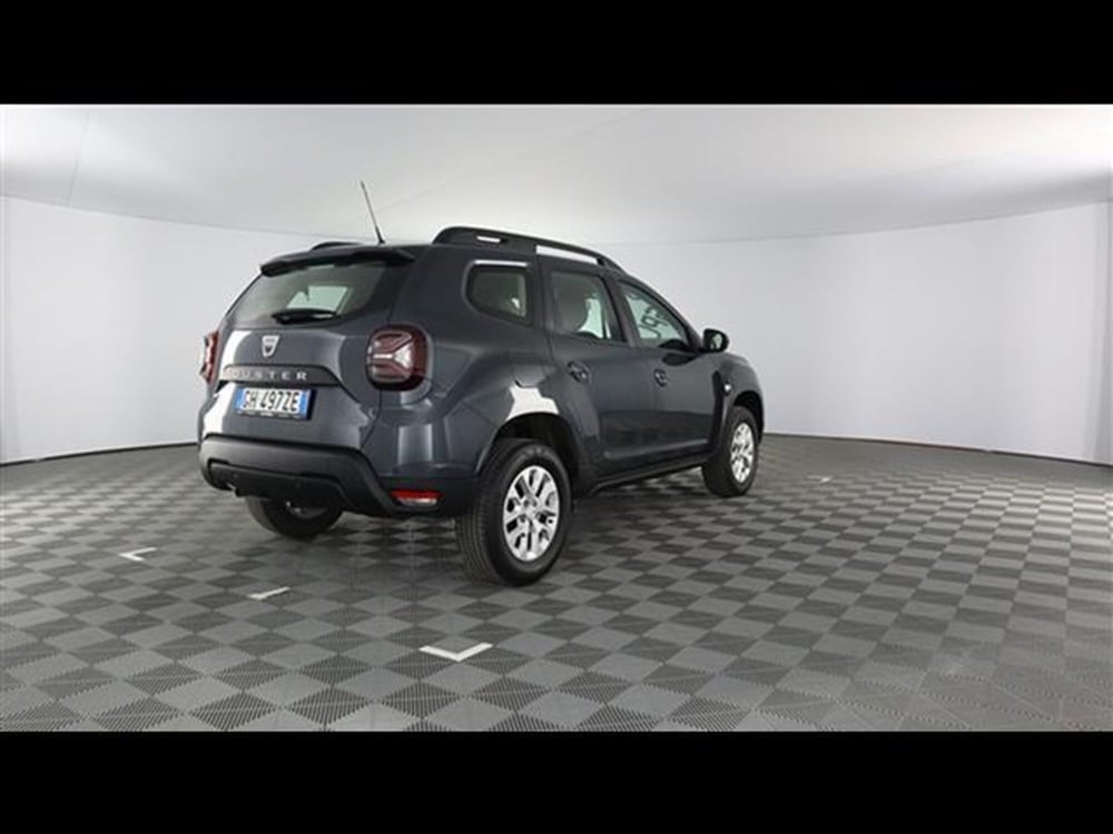 Dacia Duster usata a Piacenza (8)