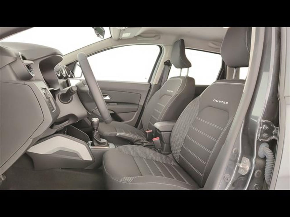Dacia Duster usata a Milano (10)