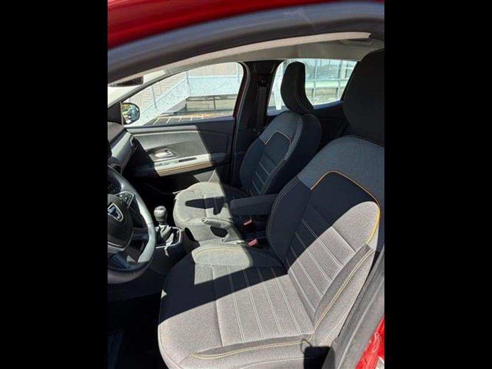 Dacia Sandero usata a Asti (14)